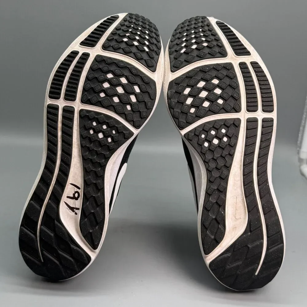 Nike Air Zoom Pegasus 39 Women 8.5 Black White Low Lace Running Athletic Sneaker - Picture 7 of 9